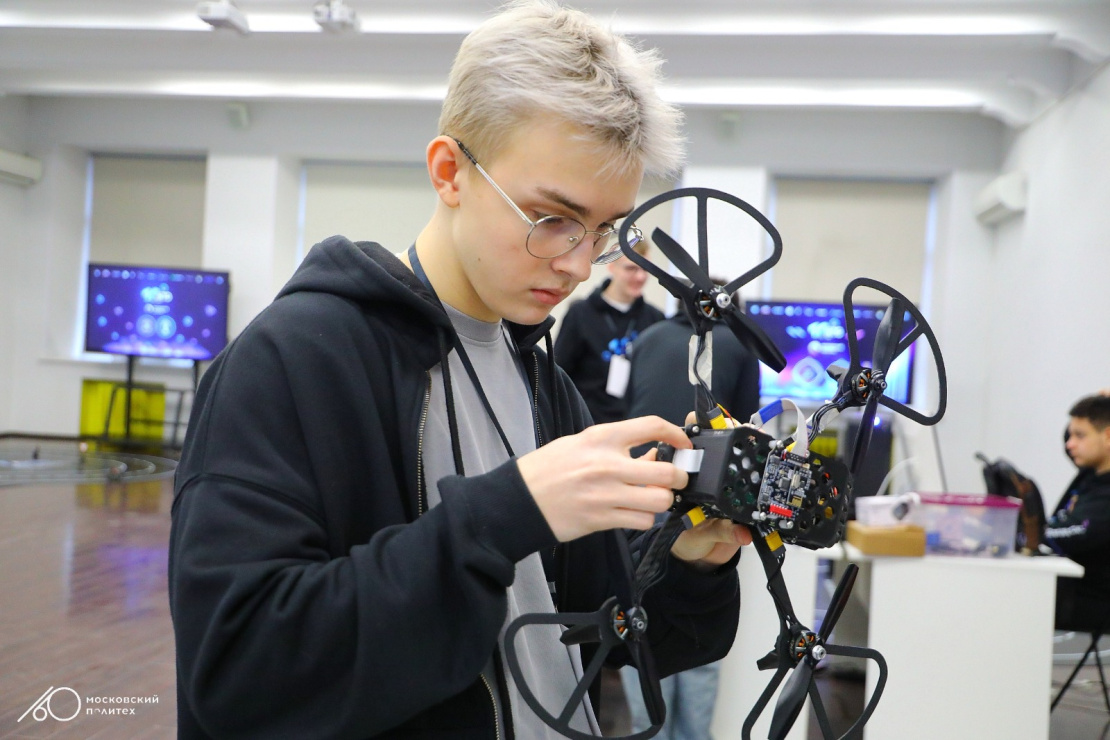 More than 26 thousand Moscow schoolchildren have completed pre-professional training at Moscow Polytech