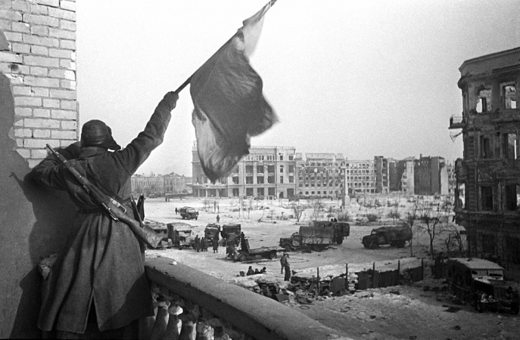 Студенты Московского Политеха написали Всероссийский диктант по истории Сталинградской битвы