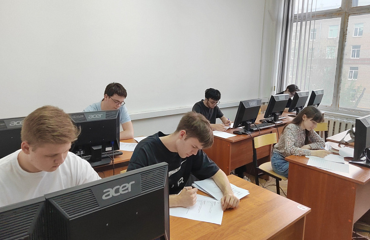 В Московском Политехе прошла внутривузовская лексико-грамматическая, страноведческая марафон-олимпиада по немецкому языку «Знание языков-дверь к мудрости»